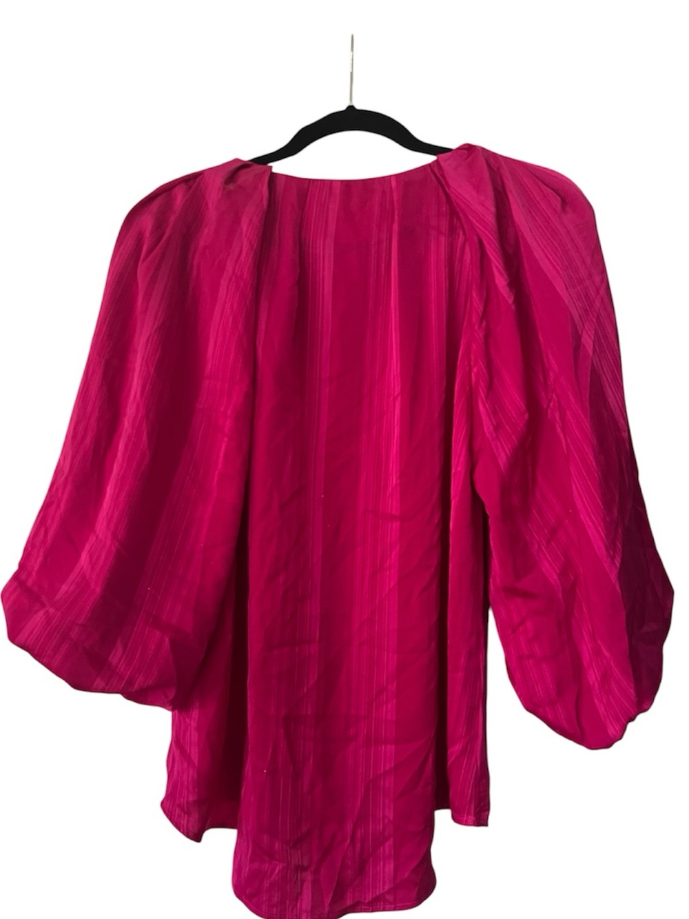 Women’s Umgee Raspberry V Neck blouse top New - Picture 8 of 9